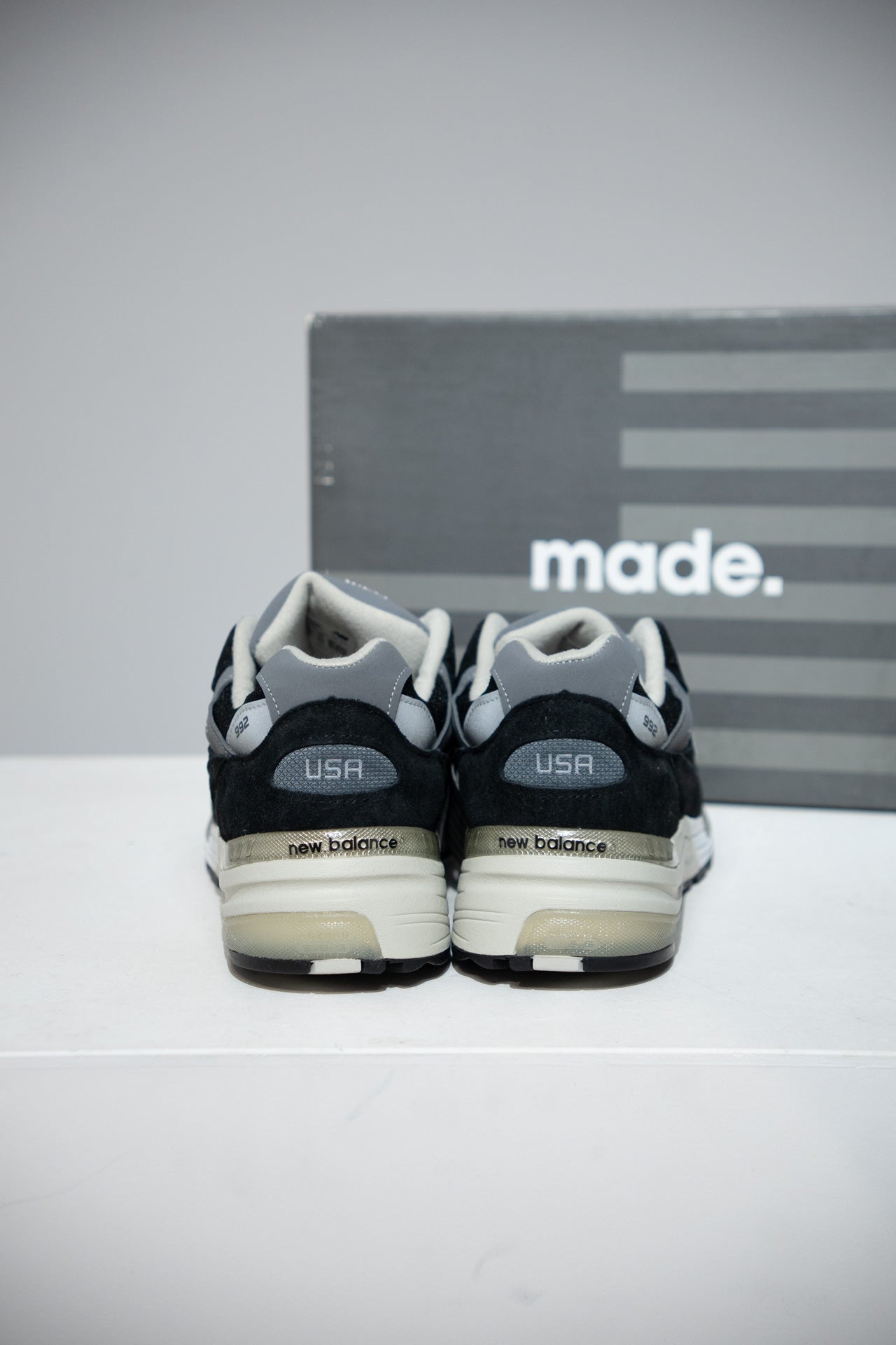 New Balance 992 Made In USA Black Grey (Taille 44)
