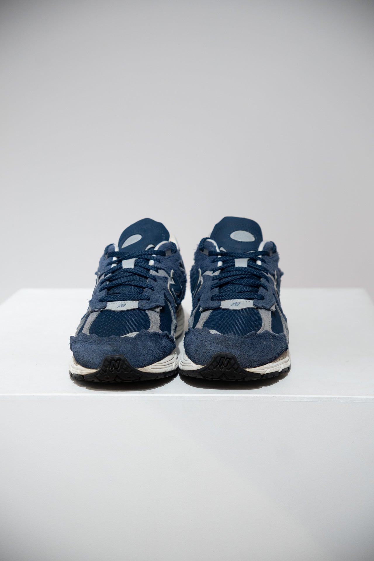 New Balance 2002R Protection Pack Navy (Taille 42)