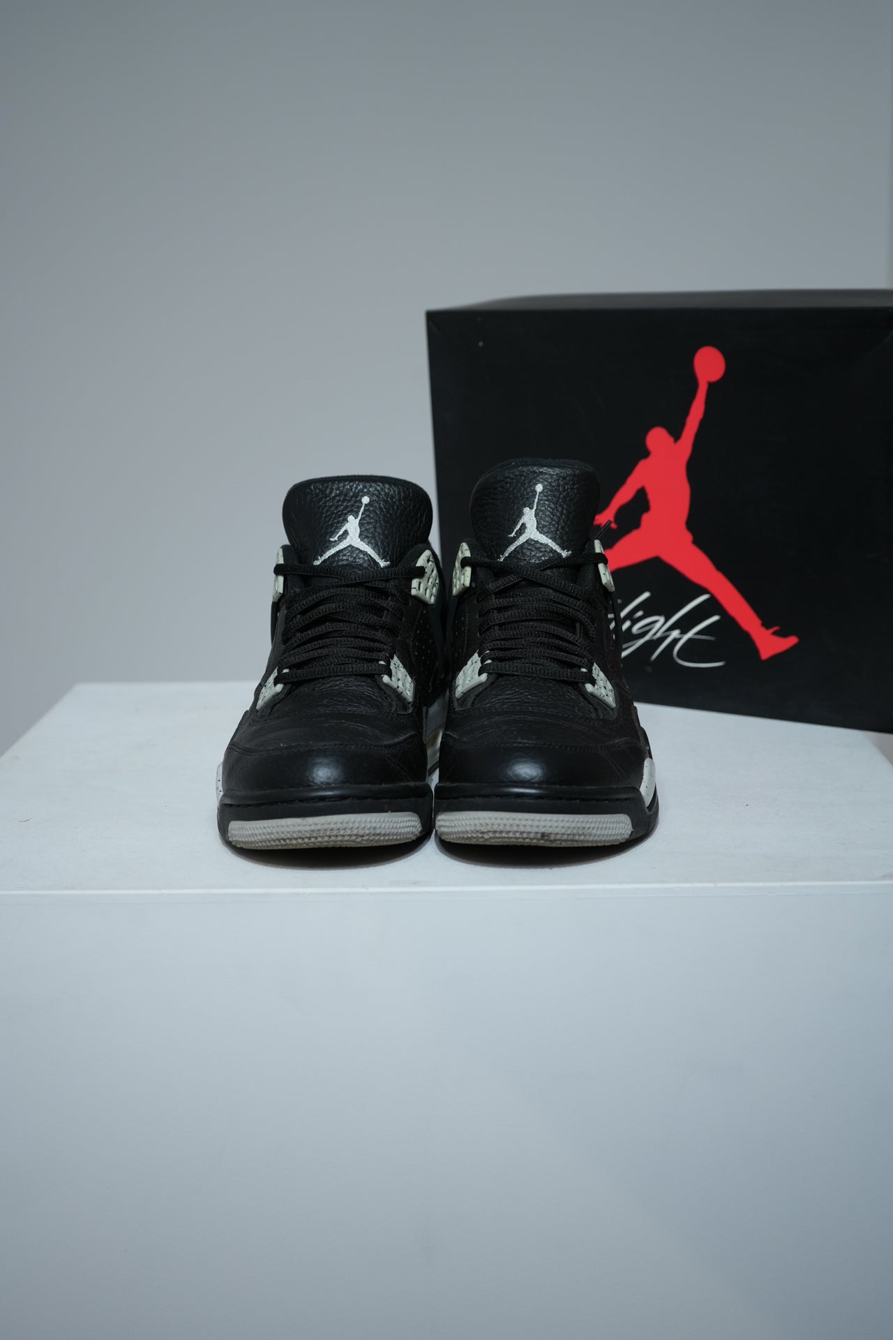 Jordan 4 Oreo (Taille 42,5)