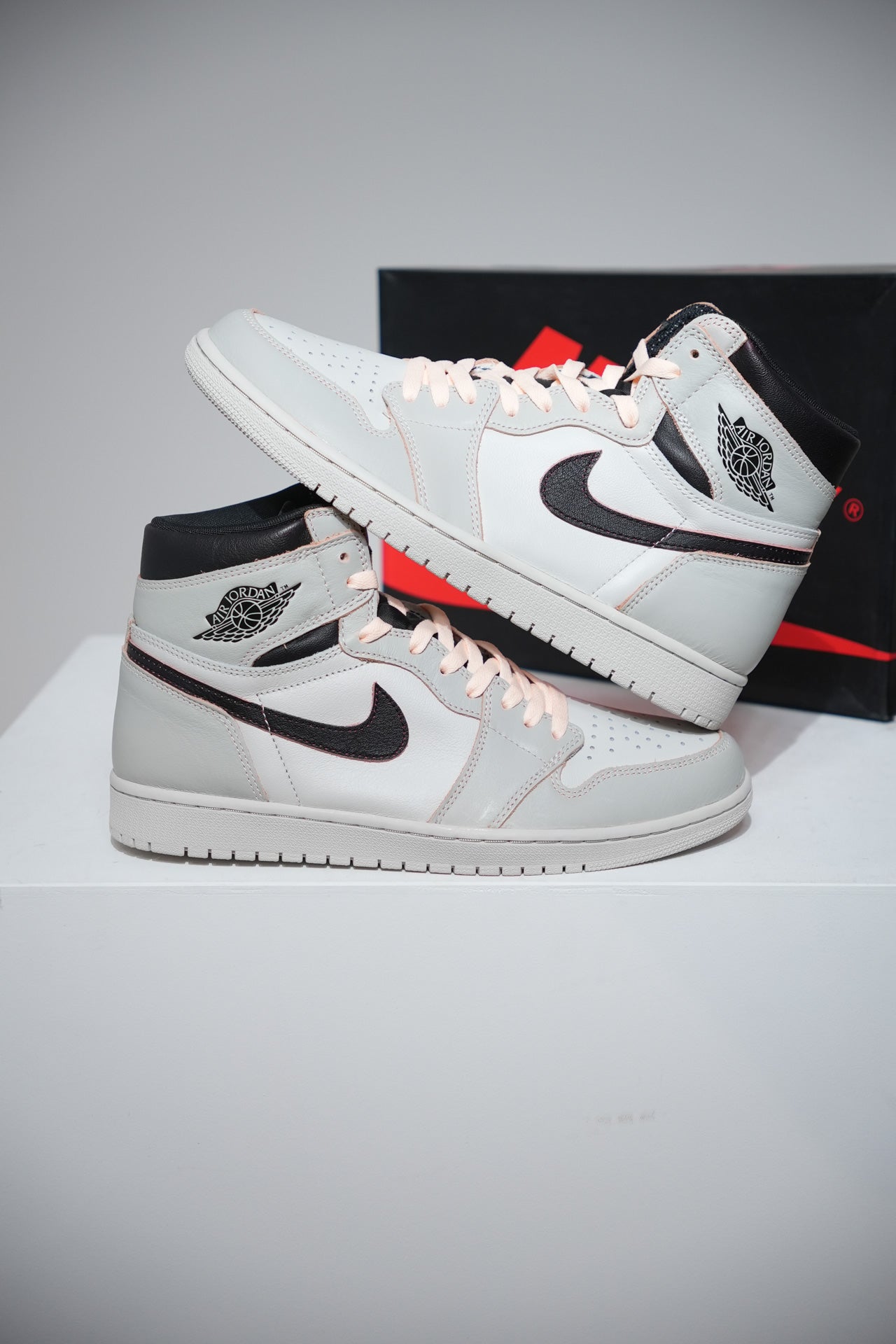 Jordan 1 High SB NYC To Paris (Taille 44)