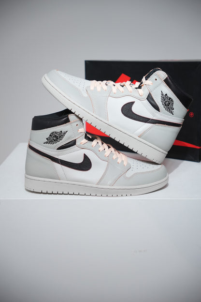 Jordan 1 High SB NYC To Paris (Taille 44)