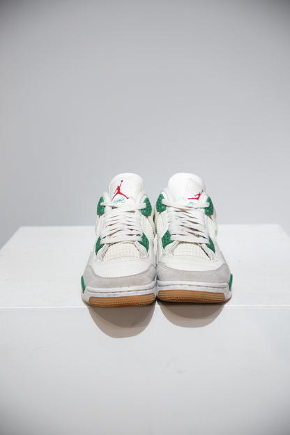 Jordan 4 SB pine Green (Taille 37,5)