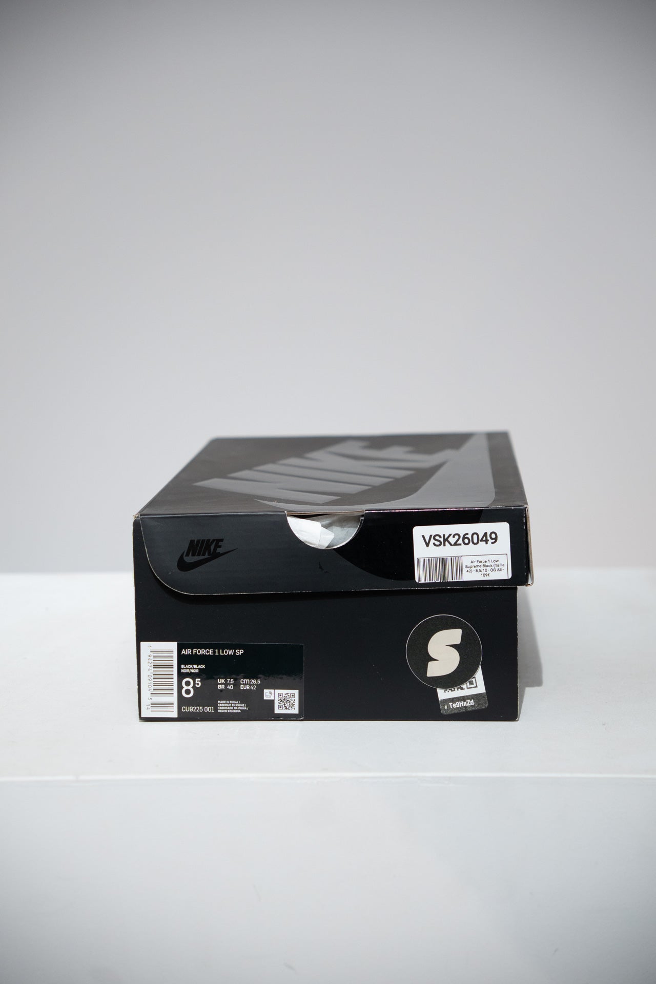 Air Force 1 Low Supreme Black (Taille 42)