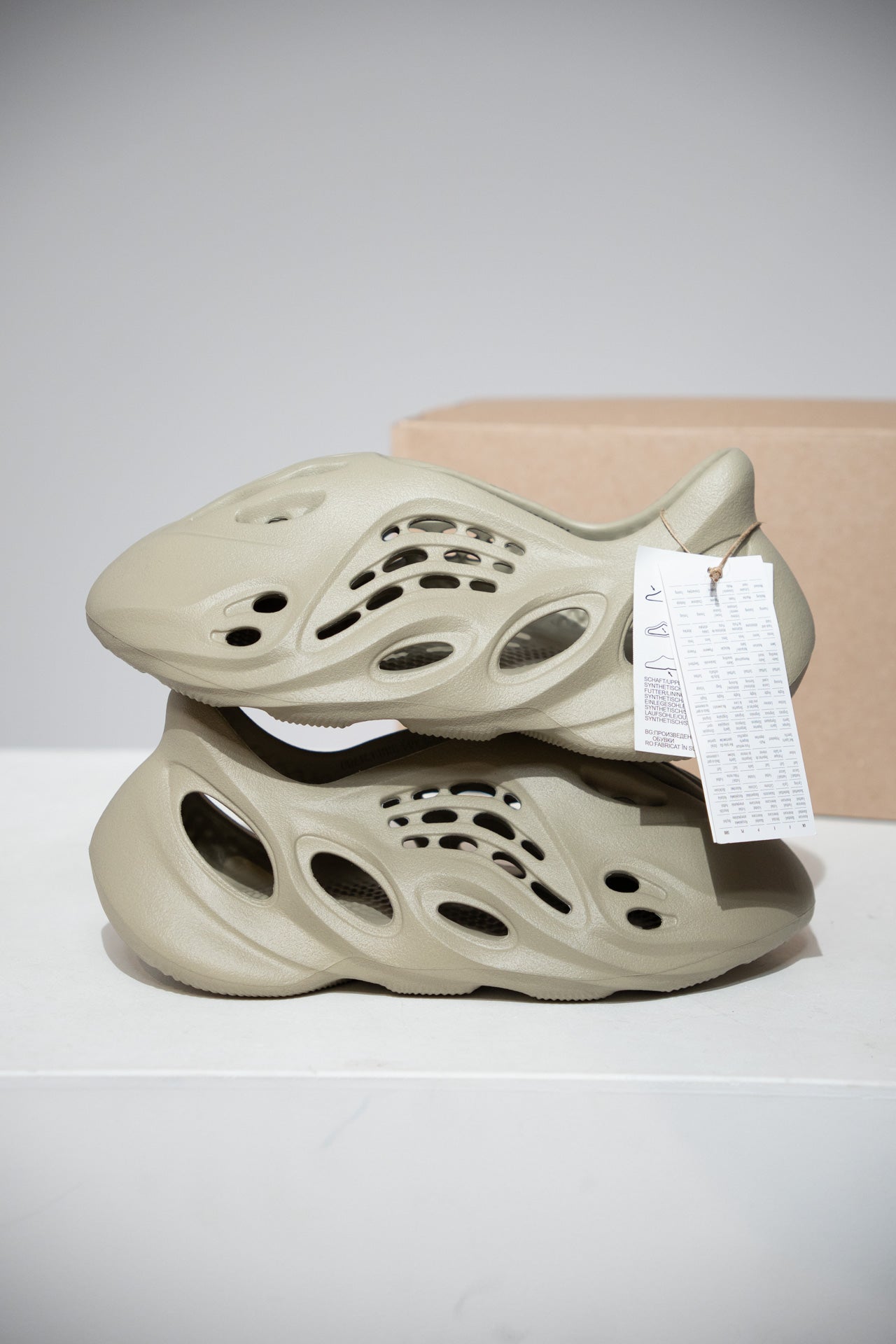 Foam Runner Stone Salt (Taille 45)