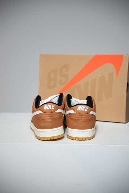 Dunk SB Dark Russet (Taille 45)