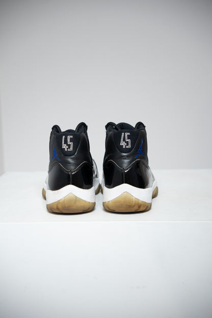 Jordan 11 SpaceJam (Taille 43)