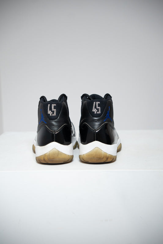 Jordan 11 SpaceJam (Taille 43)