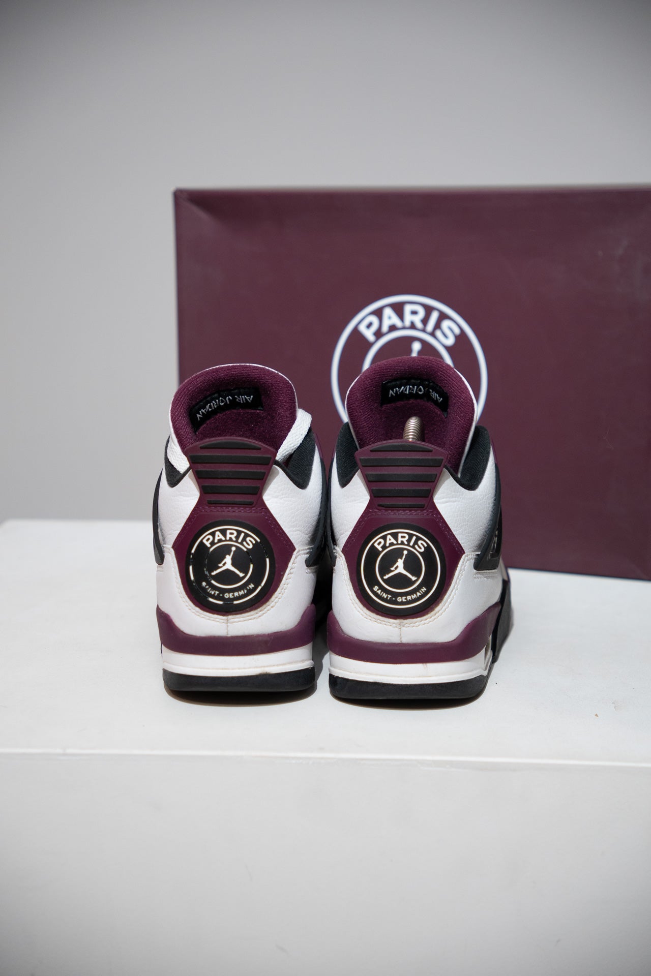 Jordan 4 PSG (Taille 40)