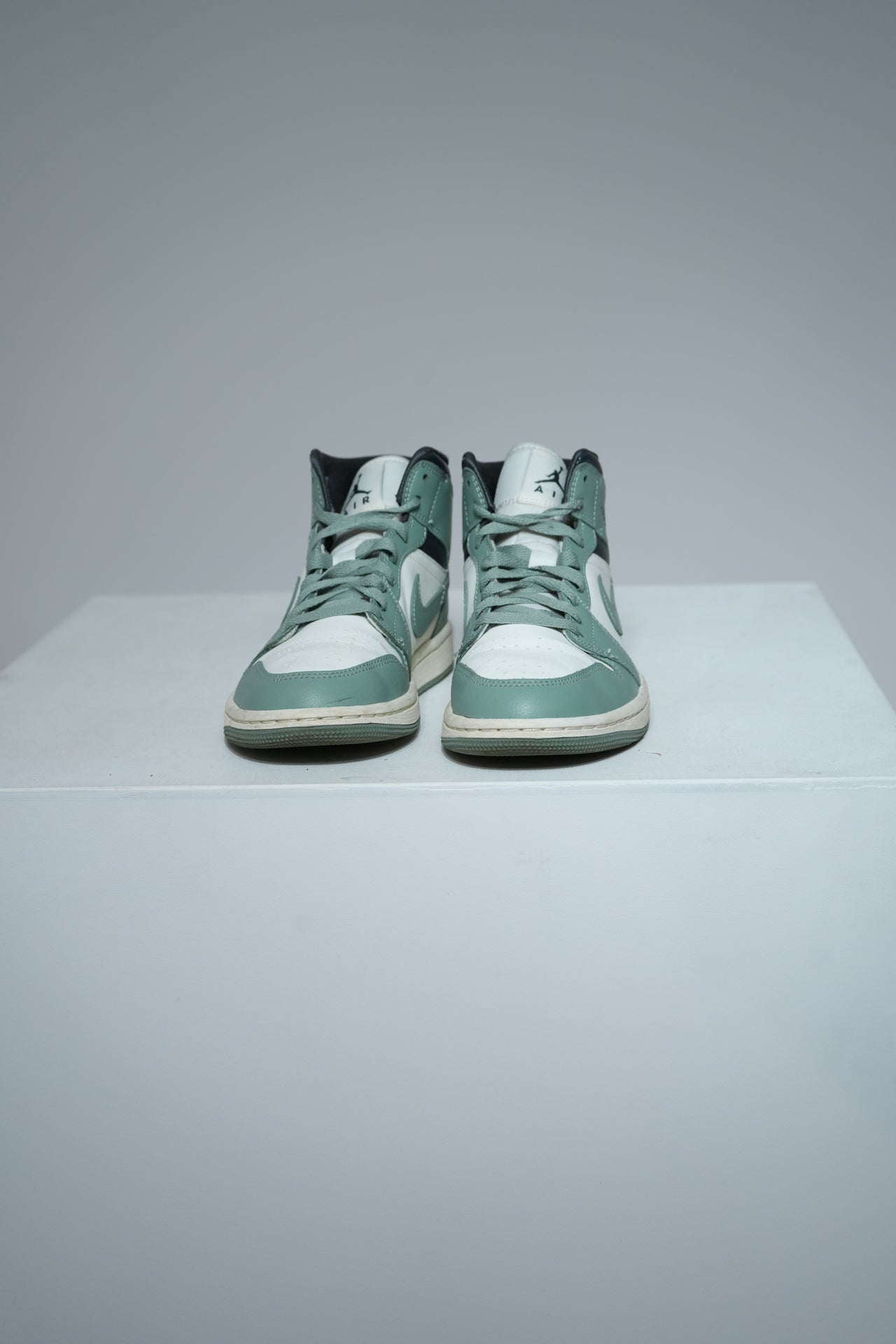 Jordan 1 Mid Seafoam (Taille 38)
