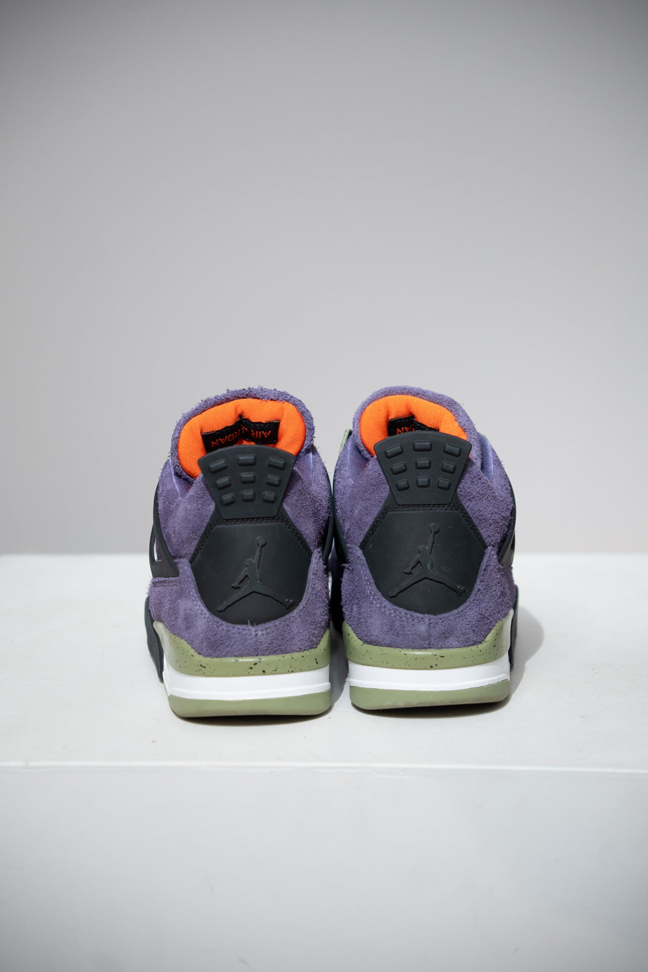 Jordan 4 Canyon purple (Taille 43)