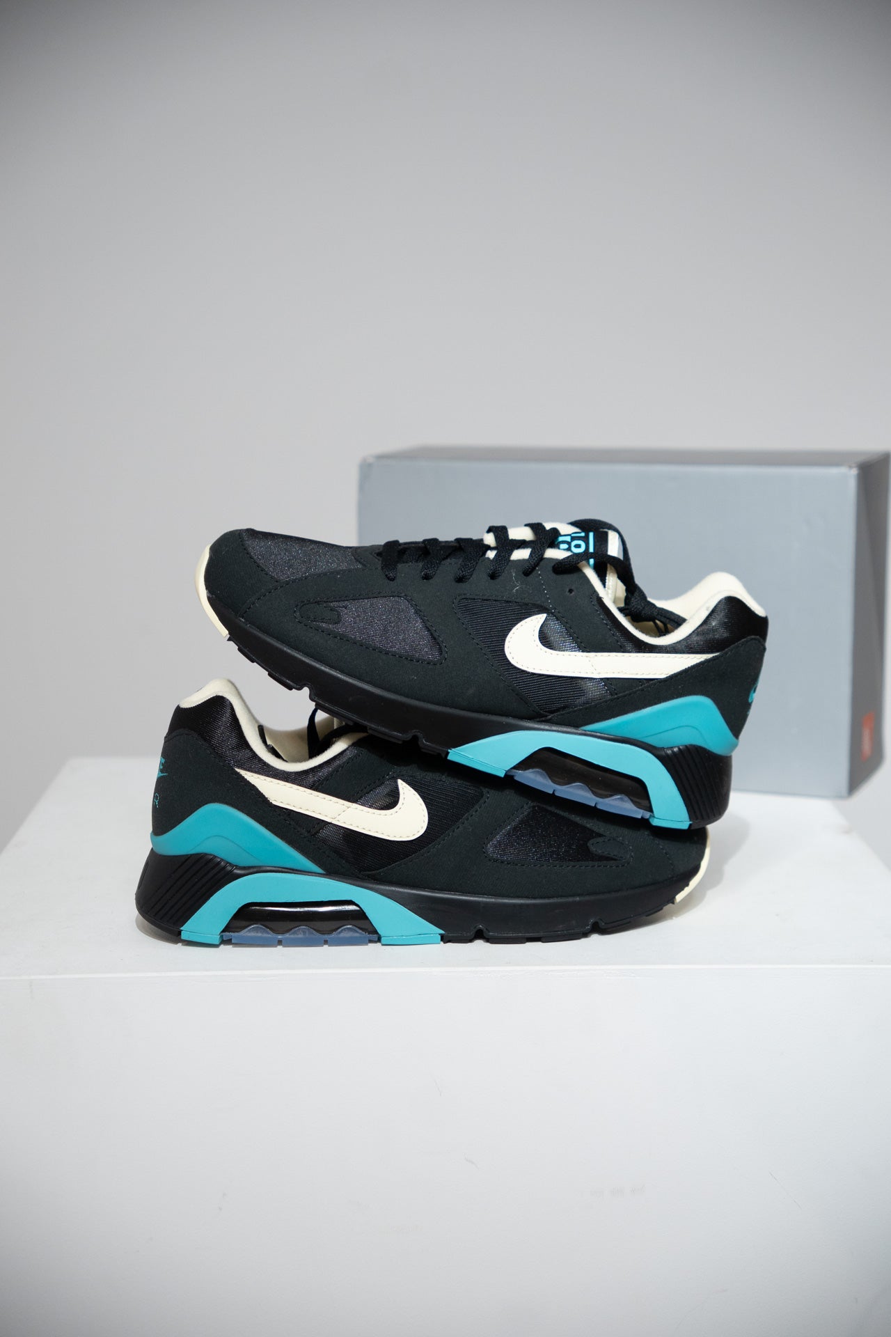 Air Max 180 International Black (Taille 42,5)