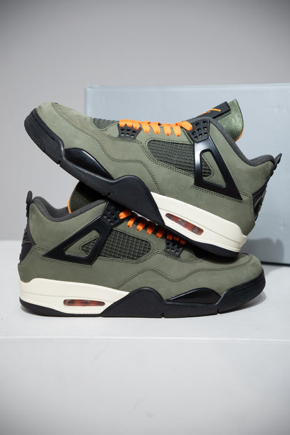 Jordan 4 Undefeated (Taille 44,5)