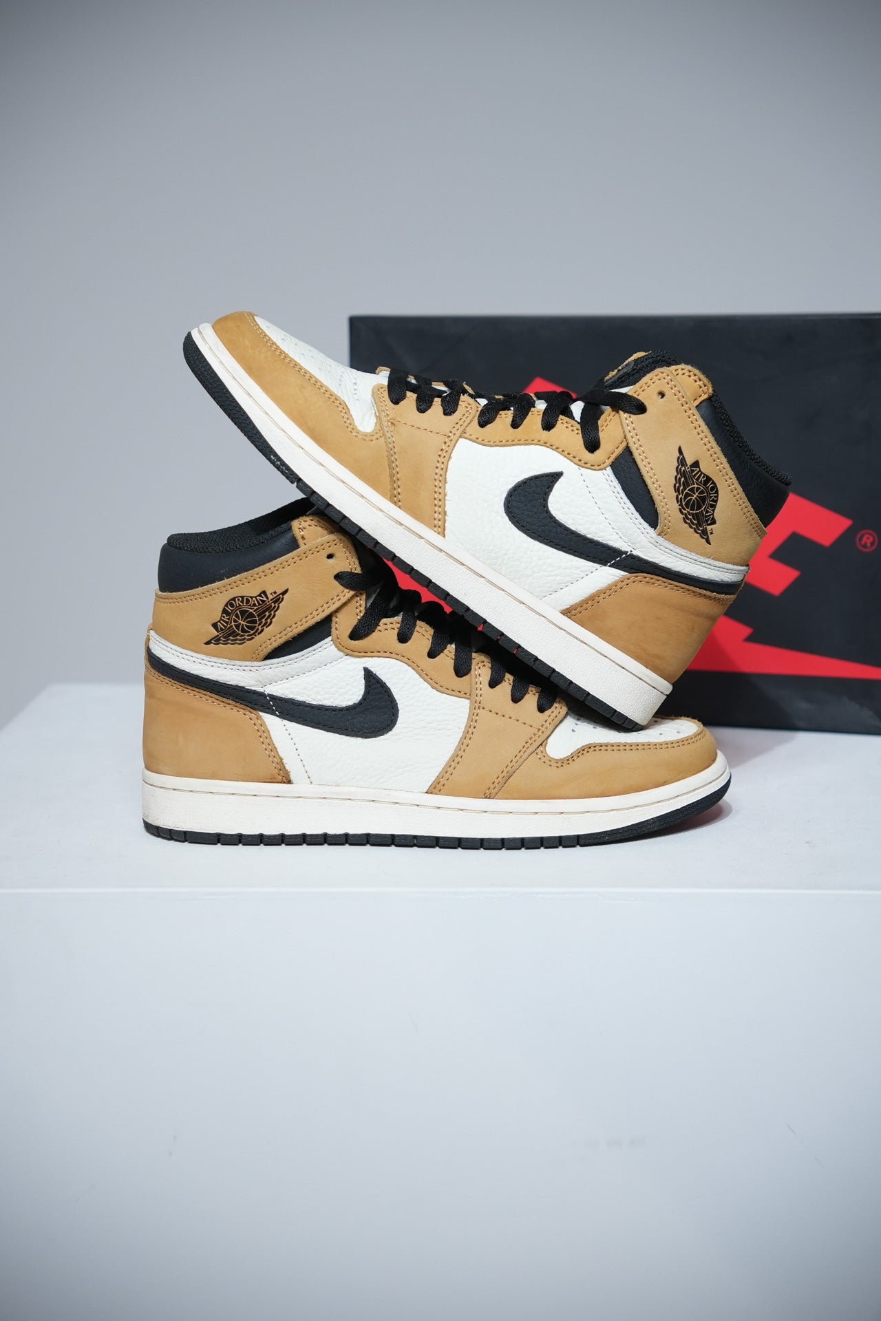 Jordan 1 High Rookie Of The Year (Taille 40,5)