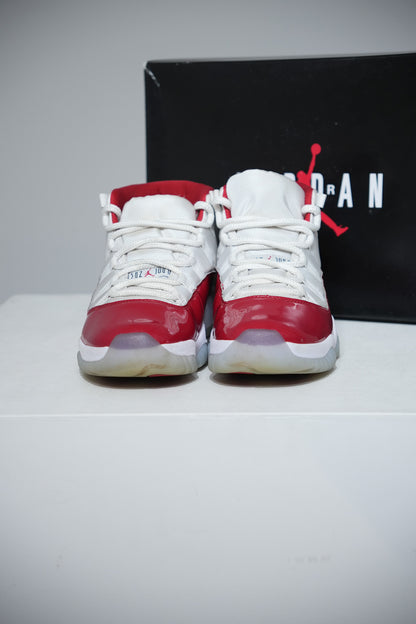 Jordan 11 Cherry (Taille 42)
