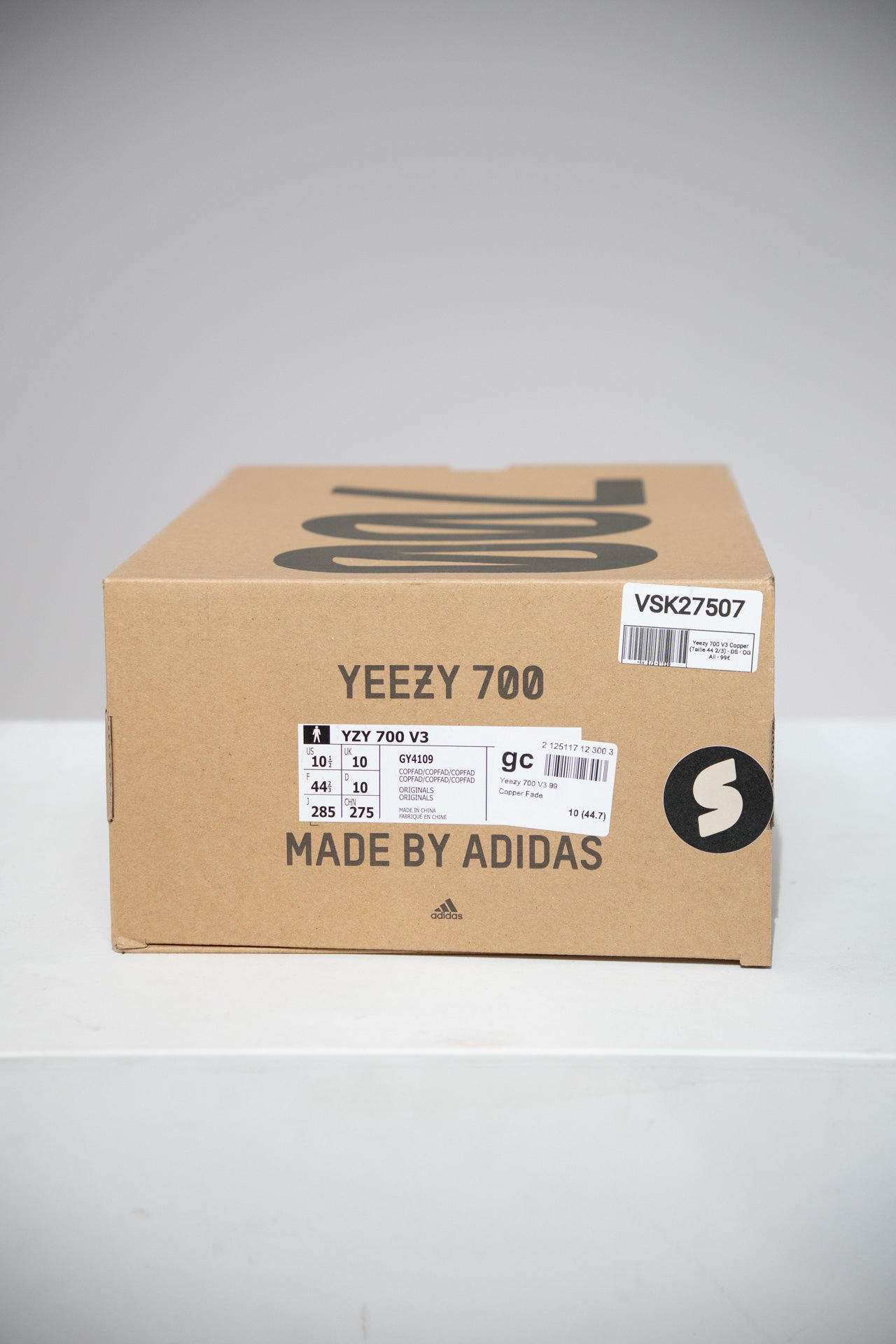 Yeezy 700 V3 Copper (Taille 44 2/3)