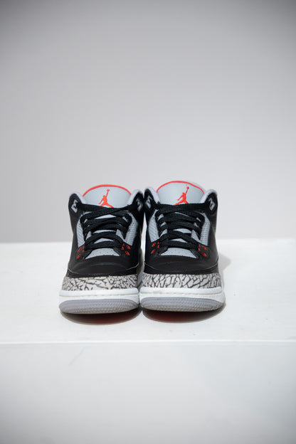 Jordan 3 Black Cement 2018 GS (Taille 38,5)