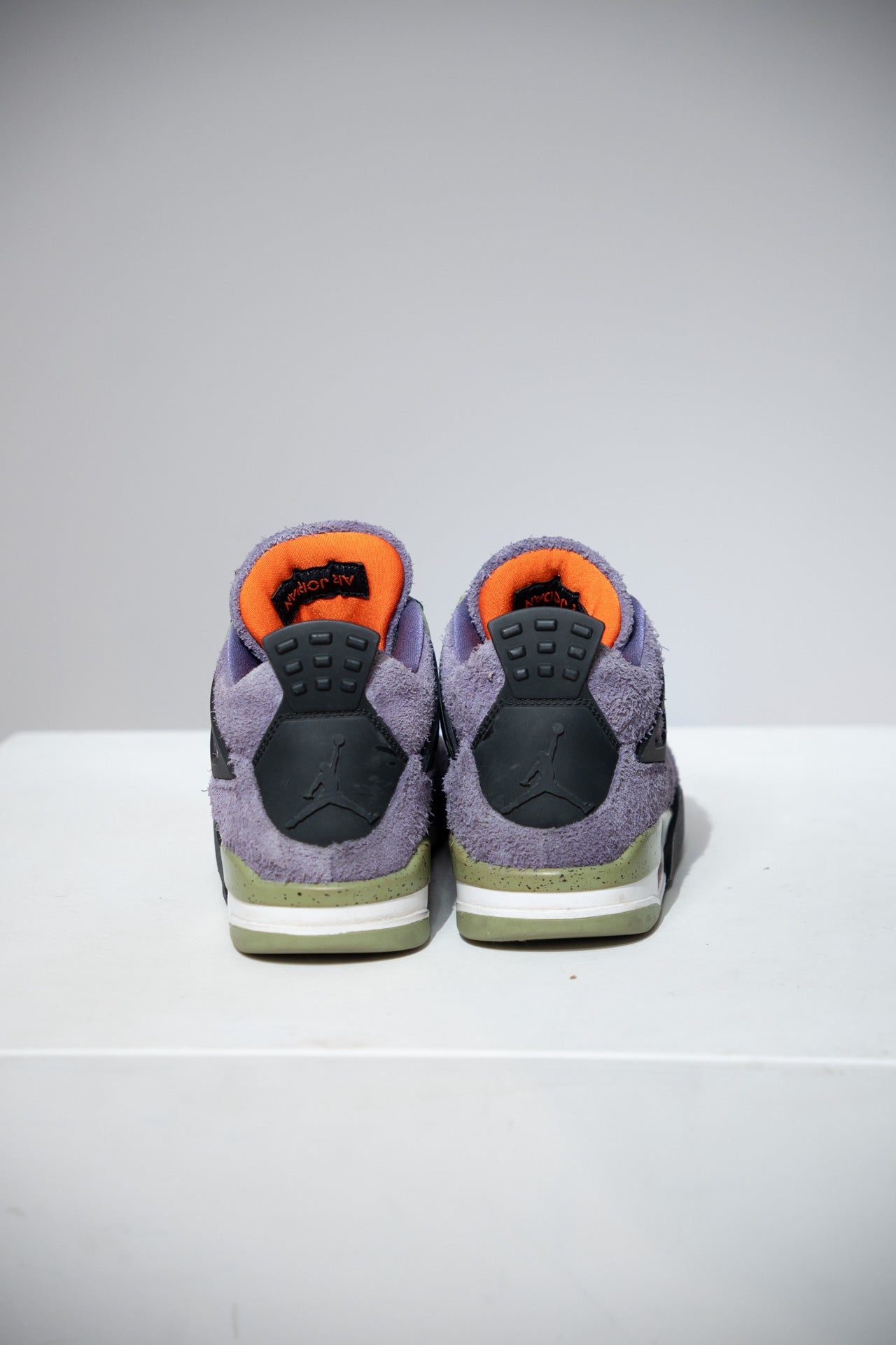 Jordan 4 Canyon purple (Taille 38)