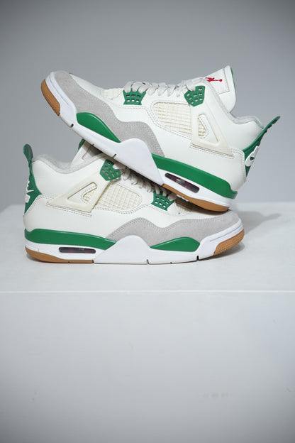 Jordan 4 SB pine Green (Taille 38)