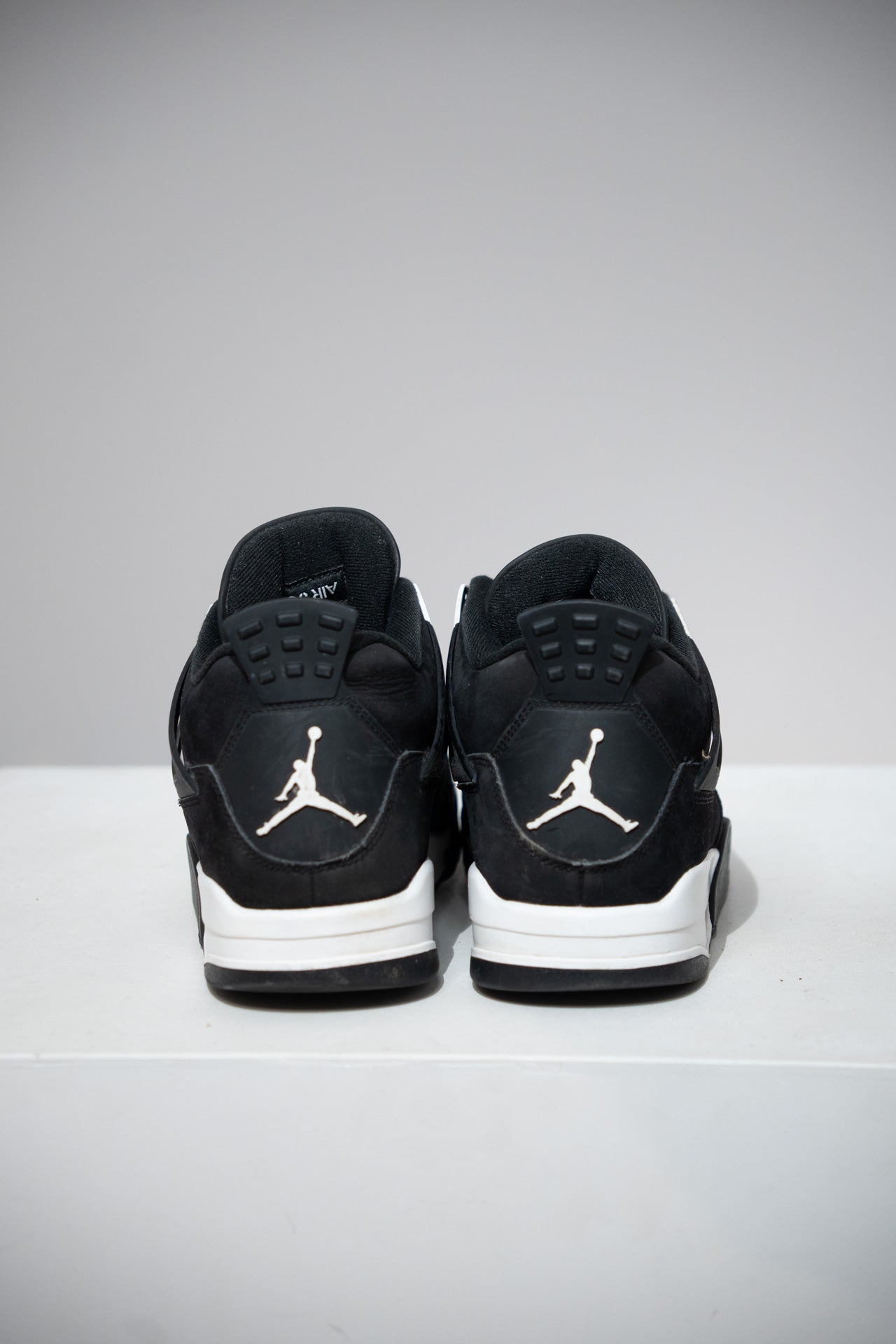 Jordan 4 White Thunder (Taille 44,5)