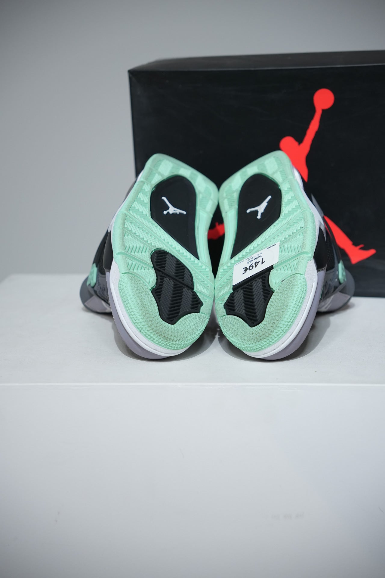 Jordan 4 Green Glow (Taille 42,5)
