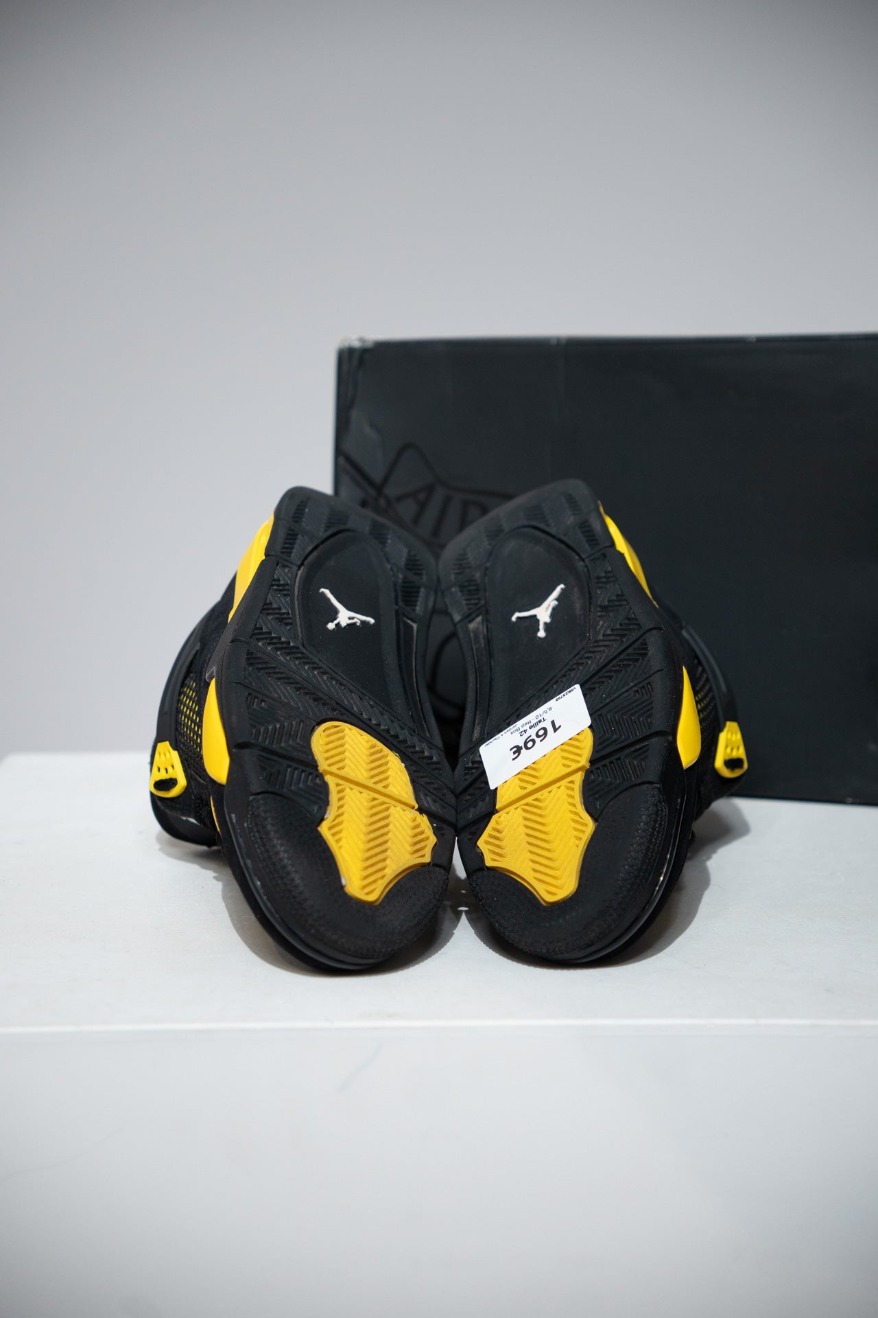 Jordan 4 Thunder (Taille 42)