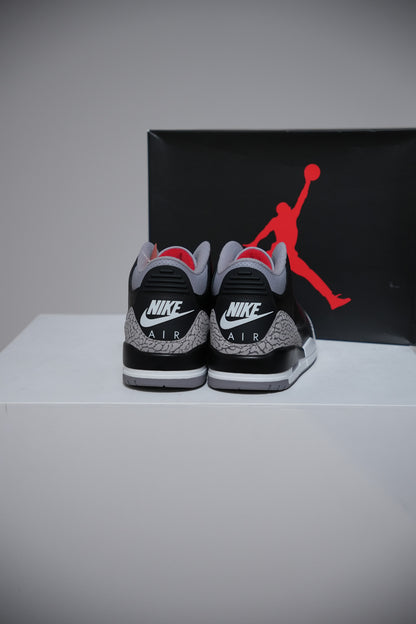 Jordan 3 Black Cement Reimagined (Taille 44)