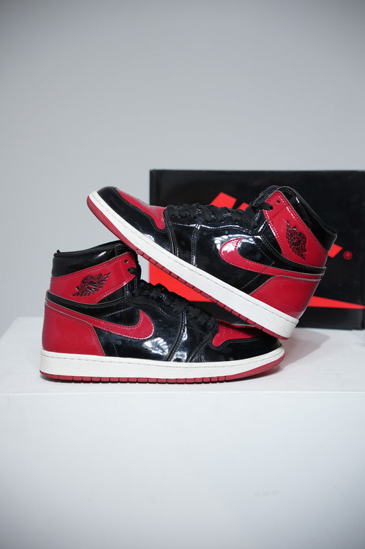 Jordan 1 High Patent Bred (Taille 42)