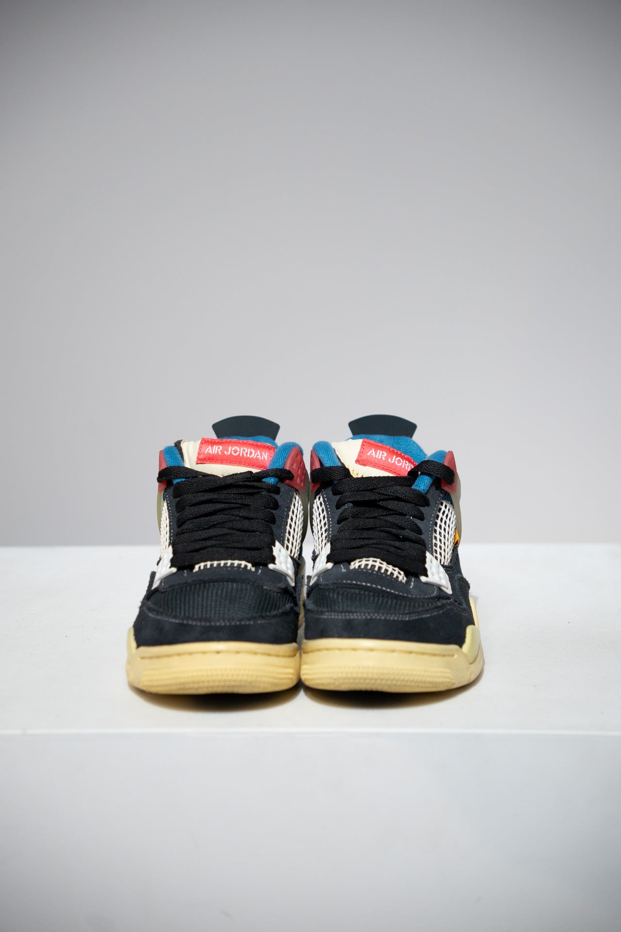 Jordan 4 Union Off-Noir (Taille 38)