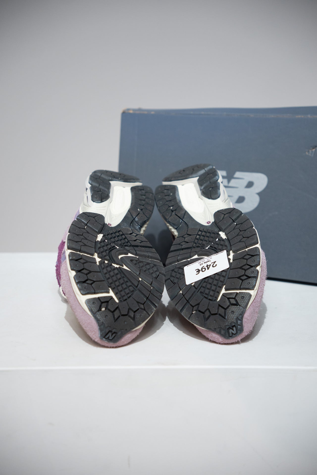 New Balance 2002R Protection Pack Pink (Taille 43)
