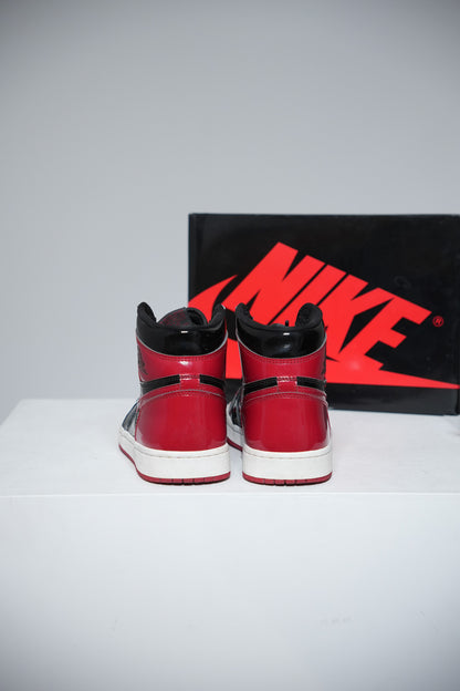 Jordan 1 High Patent Bred (Taille 42)