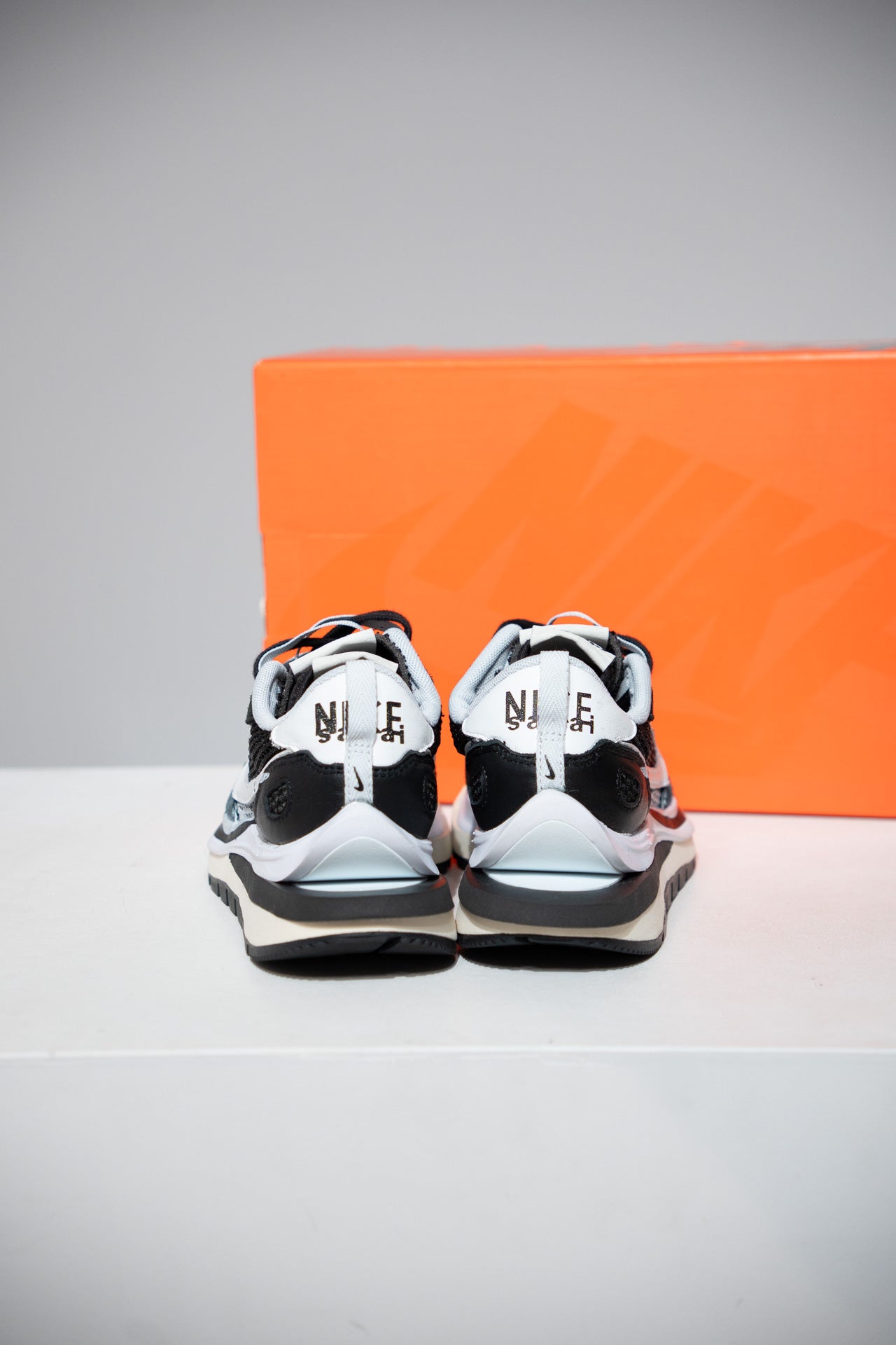 Sacai Vaporwaffle Black White (Taille 36,5)