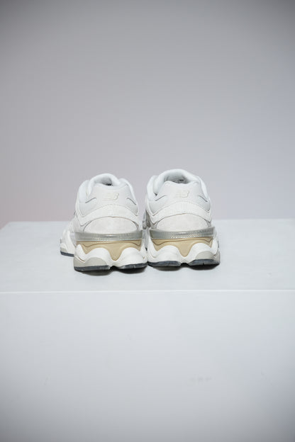 New Balance 9060 Sea Salt Moonbeam (Taille 40)