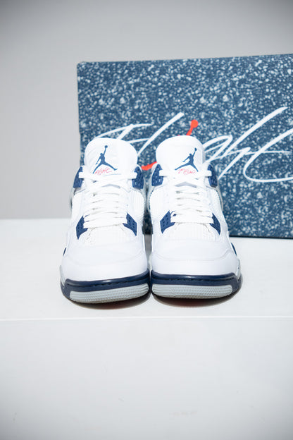 Jordan 4 Midnight Navy (Taille 44,5)