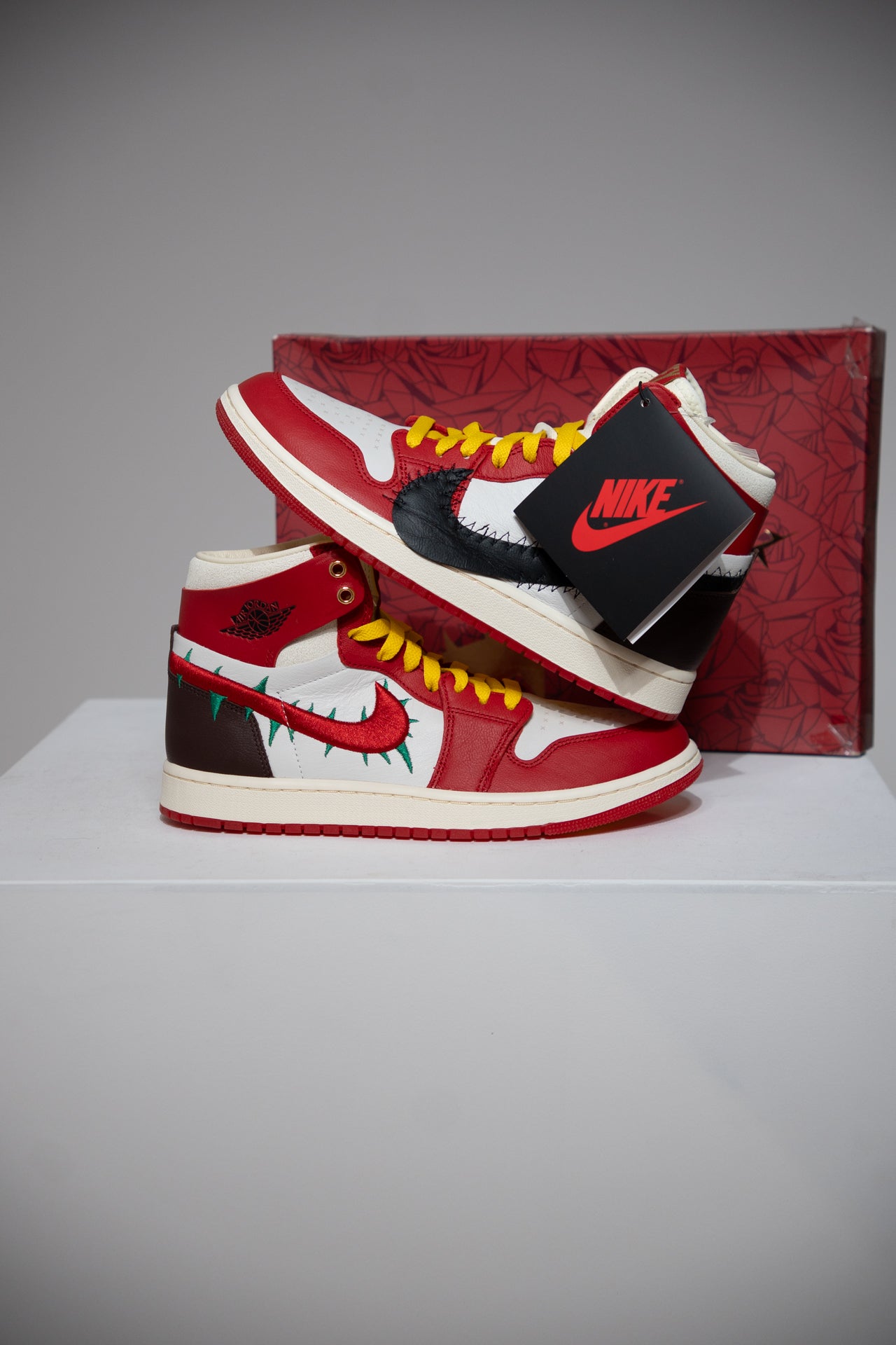 Jordan 1 High Teyana Taylor (Taille 37,5)