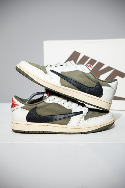 Jordan 1 Low Travis Scott Medium Olive (Taille 41)