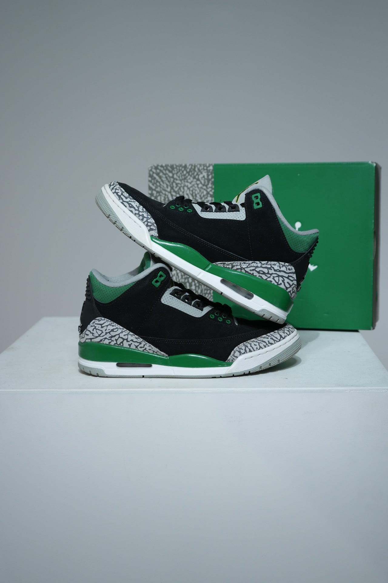 Jordan 3 Pine green (Taille 40)