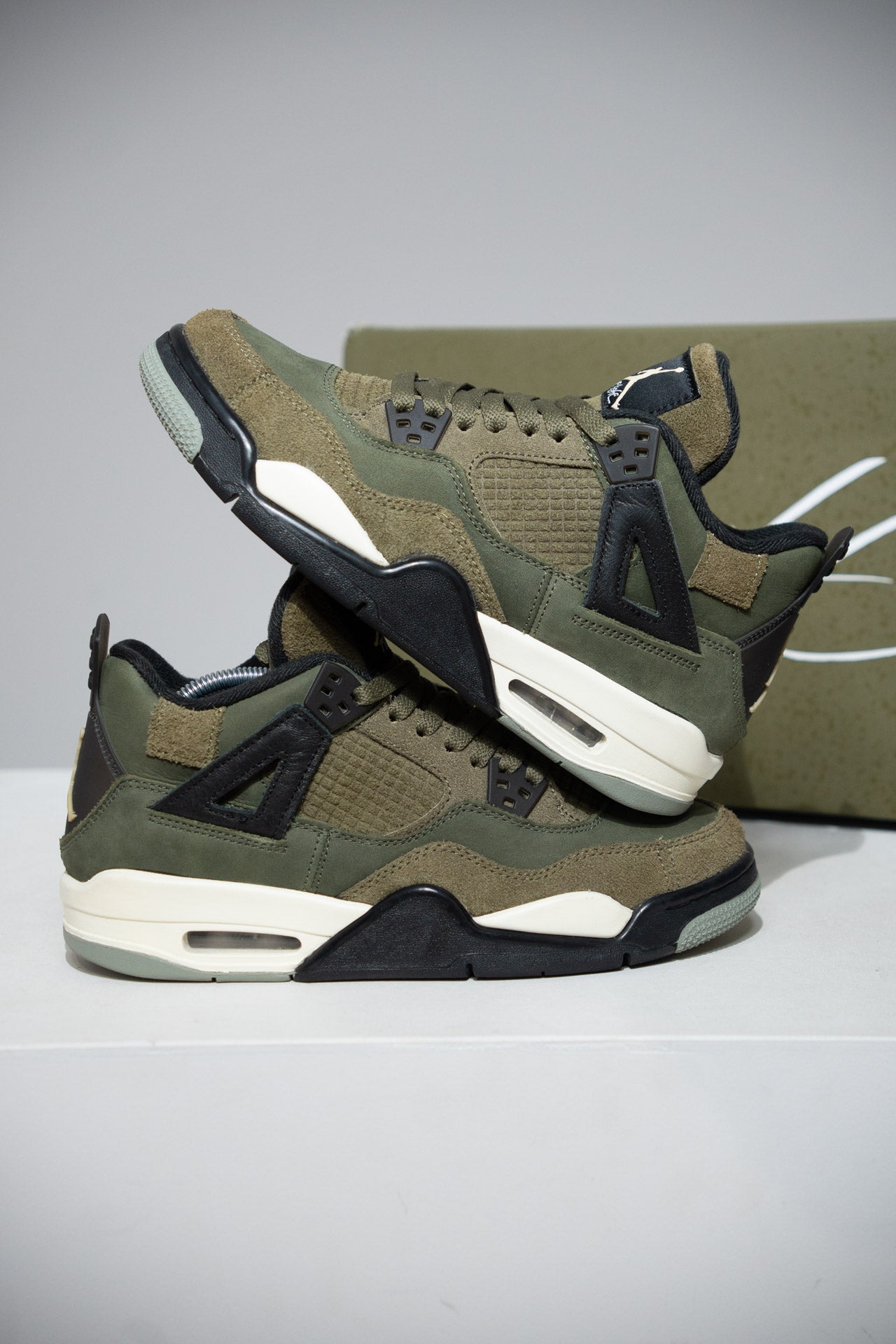 Jordan 4 Craft Olive GS (Taille 40)