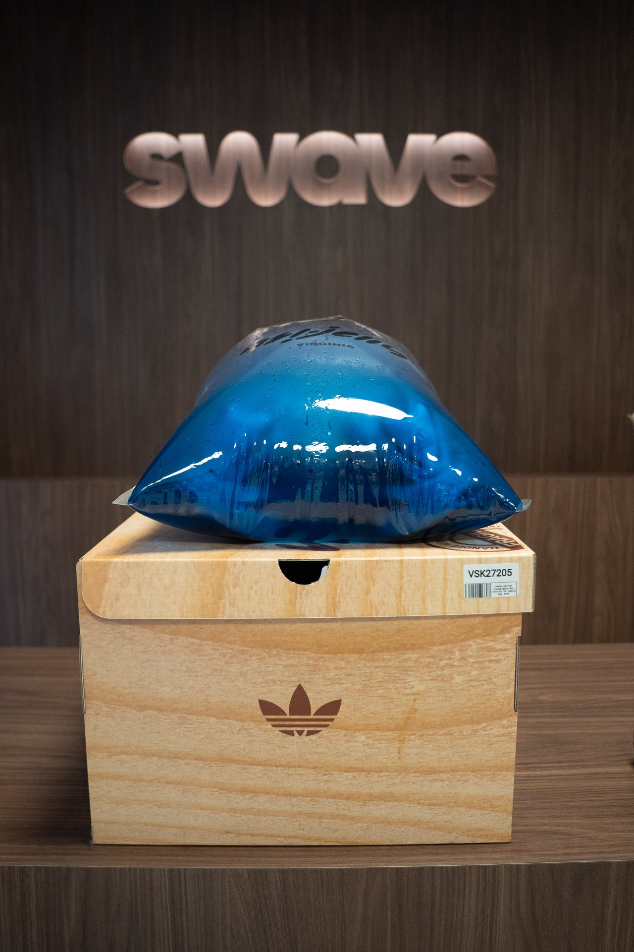 Adidas JellyFish Orange Special Box (Taille 40)