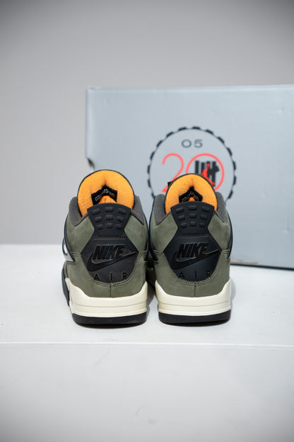 Jordan 4 Undefeated (Taille 44,5)