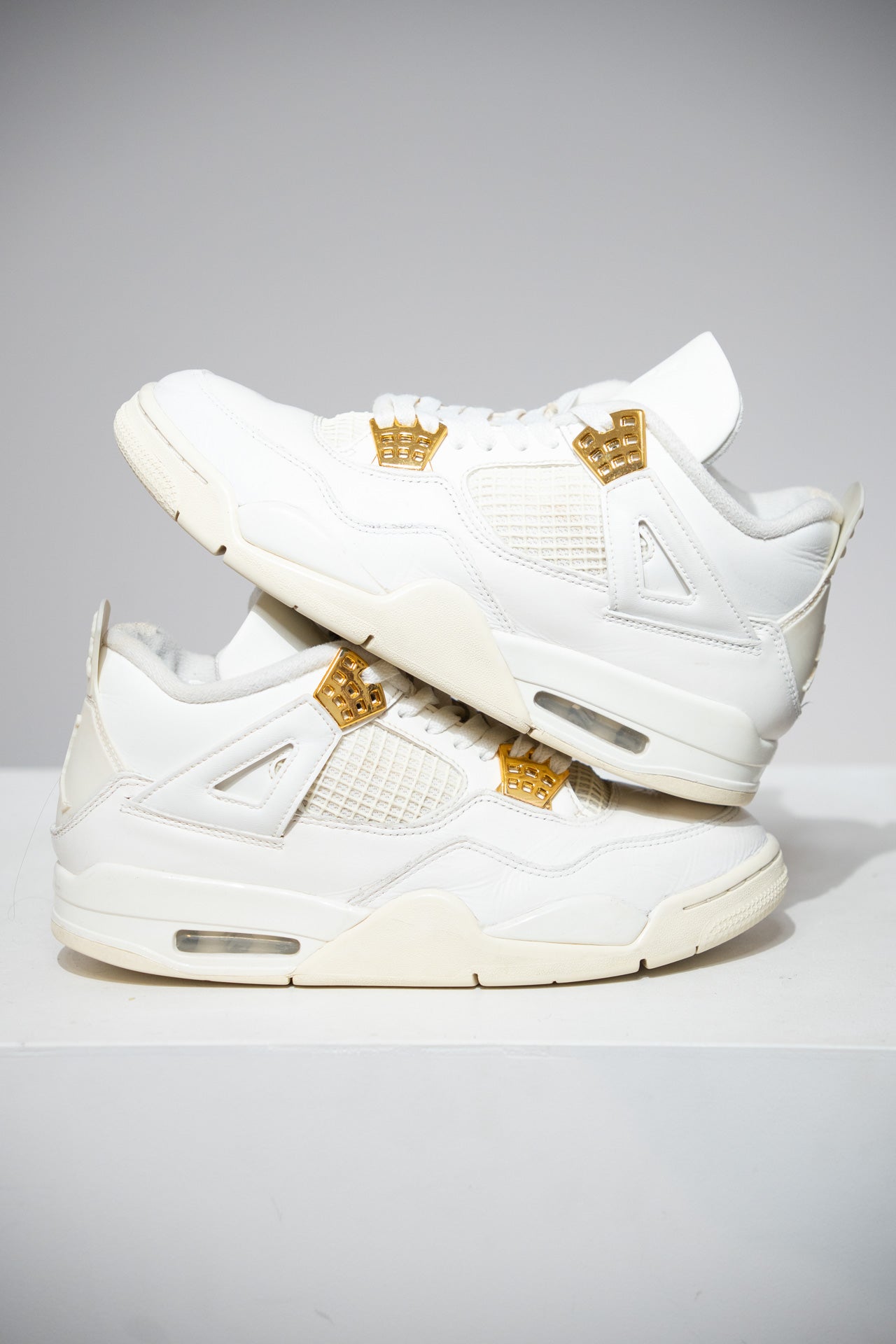 Jordan 4 Metallic Gold (Taille 41)