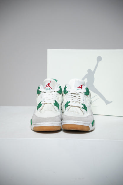Jordan 4 SB pine Green (Taille 37,5)