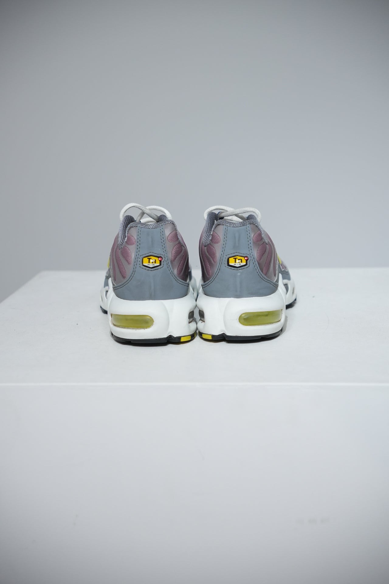 Air Max Plus (TN) Violet Jaune (Taille 38,5)
