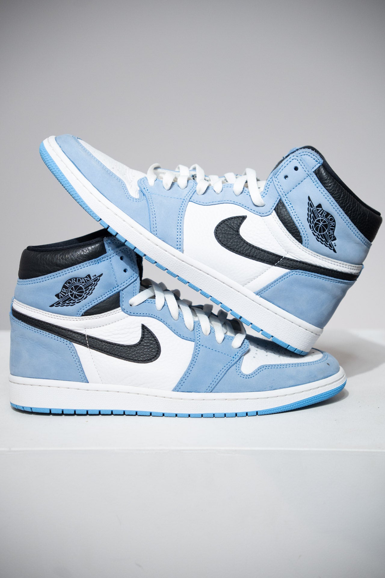 Jordan 1 High University Blue (Taille 45)