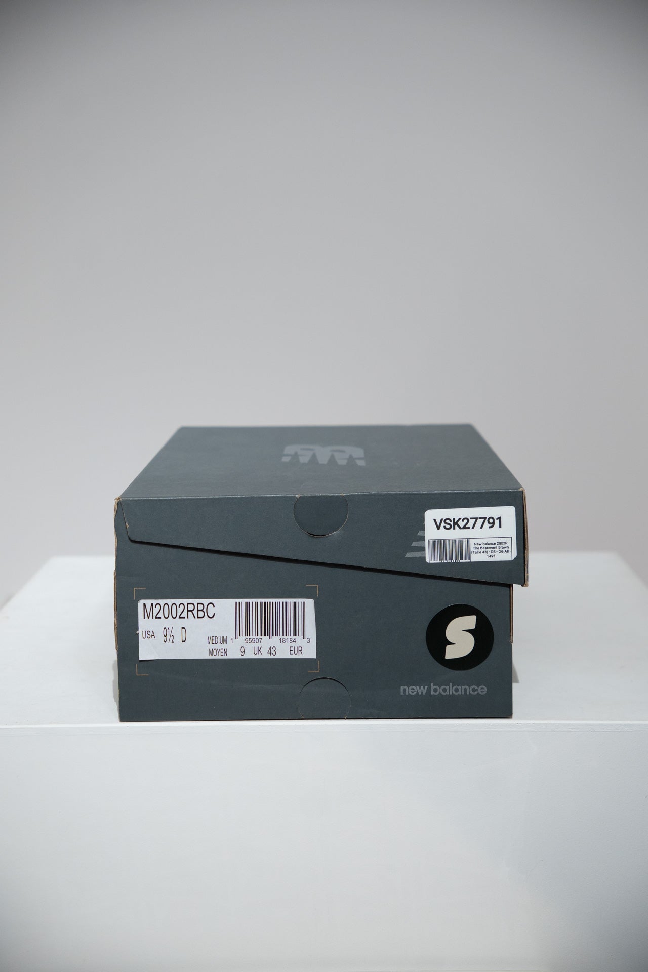New balance 2002R The Basement Brown (Taille 43)