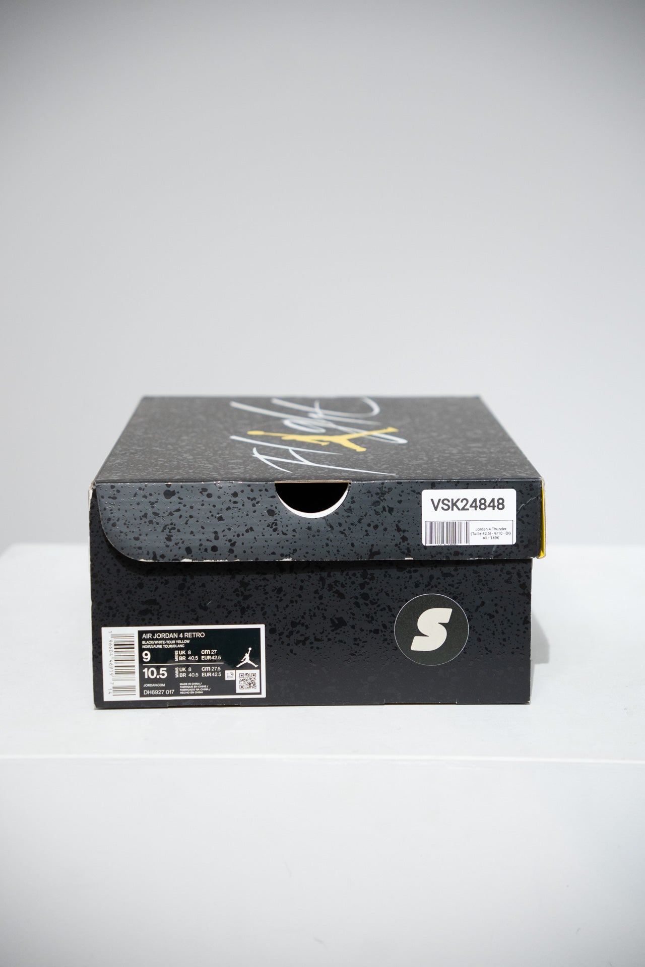 Jordan 4 Thunder (Taille 42,5)
