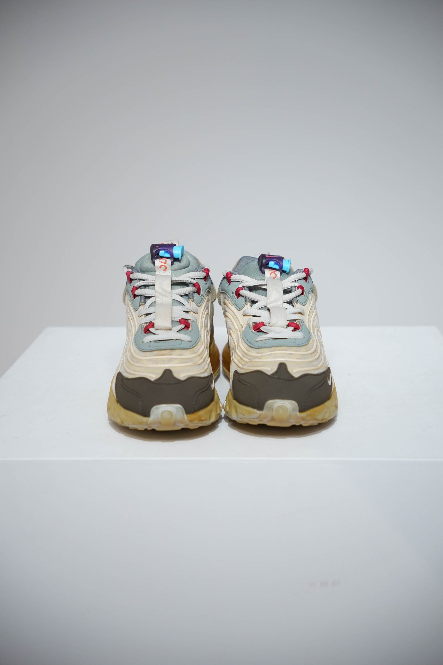 Air Max 270 React Travis Scott (Taille 42)