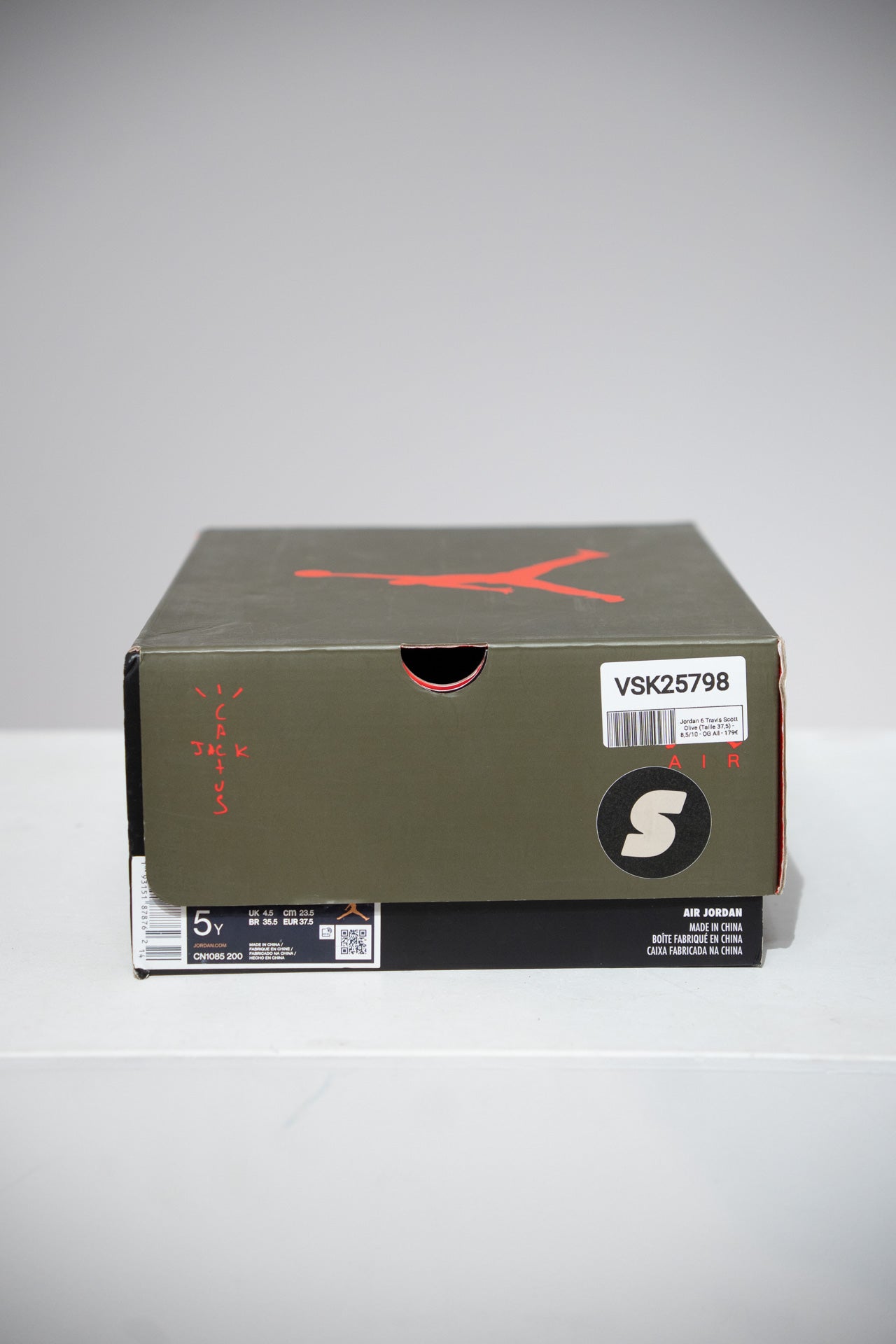 Jordan 6 Travis Scott Olive (Taille 37,5)