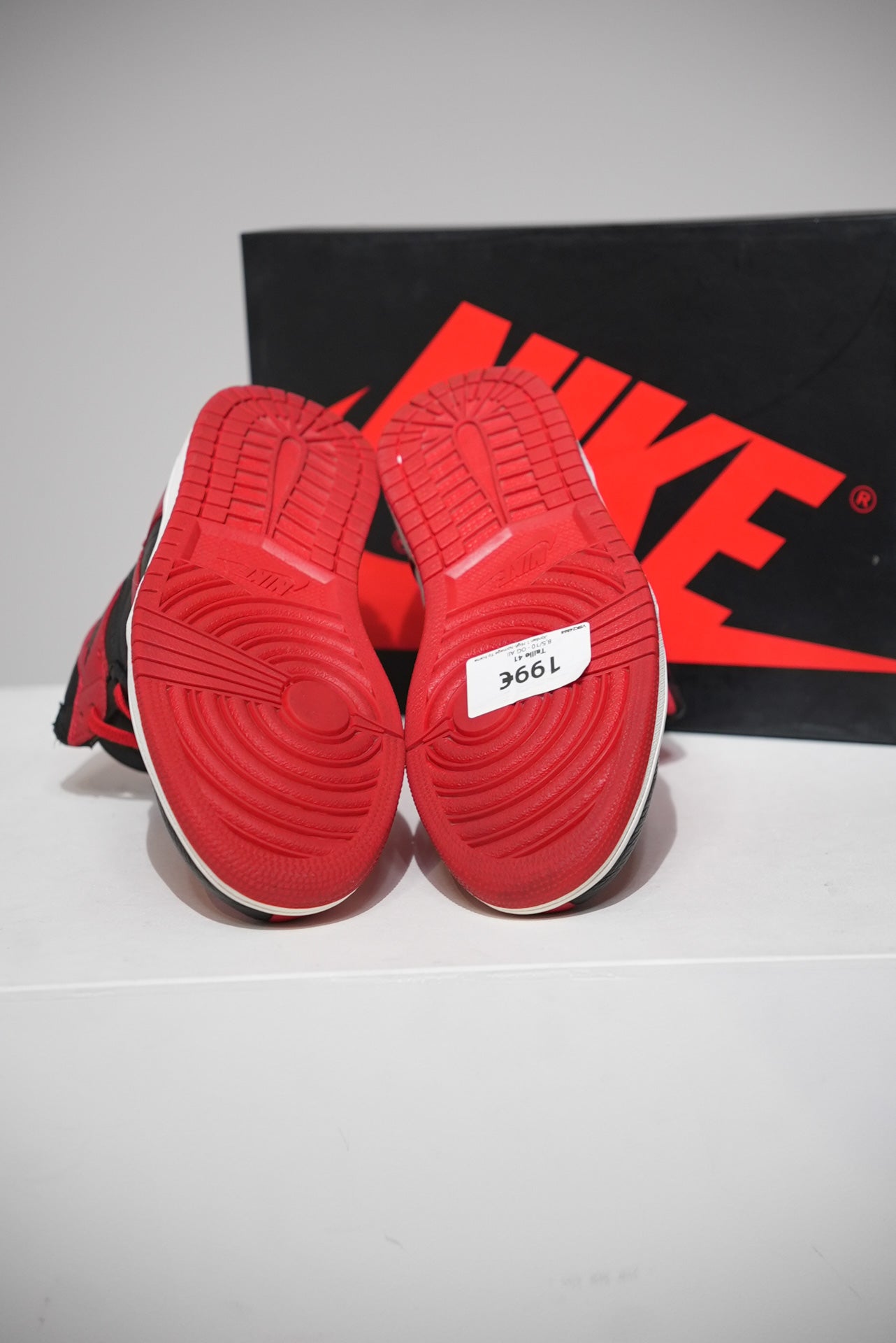 Jordan 1 High homage To home (Taille 41)