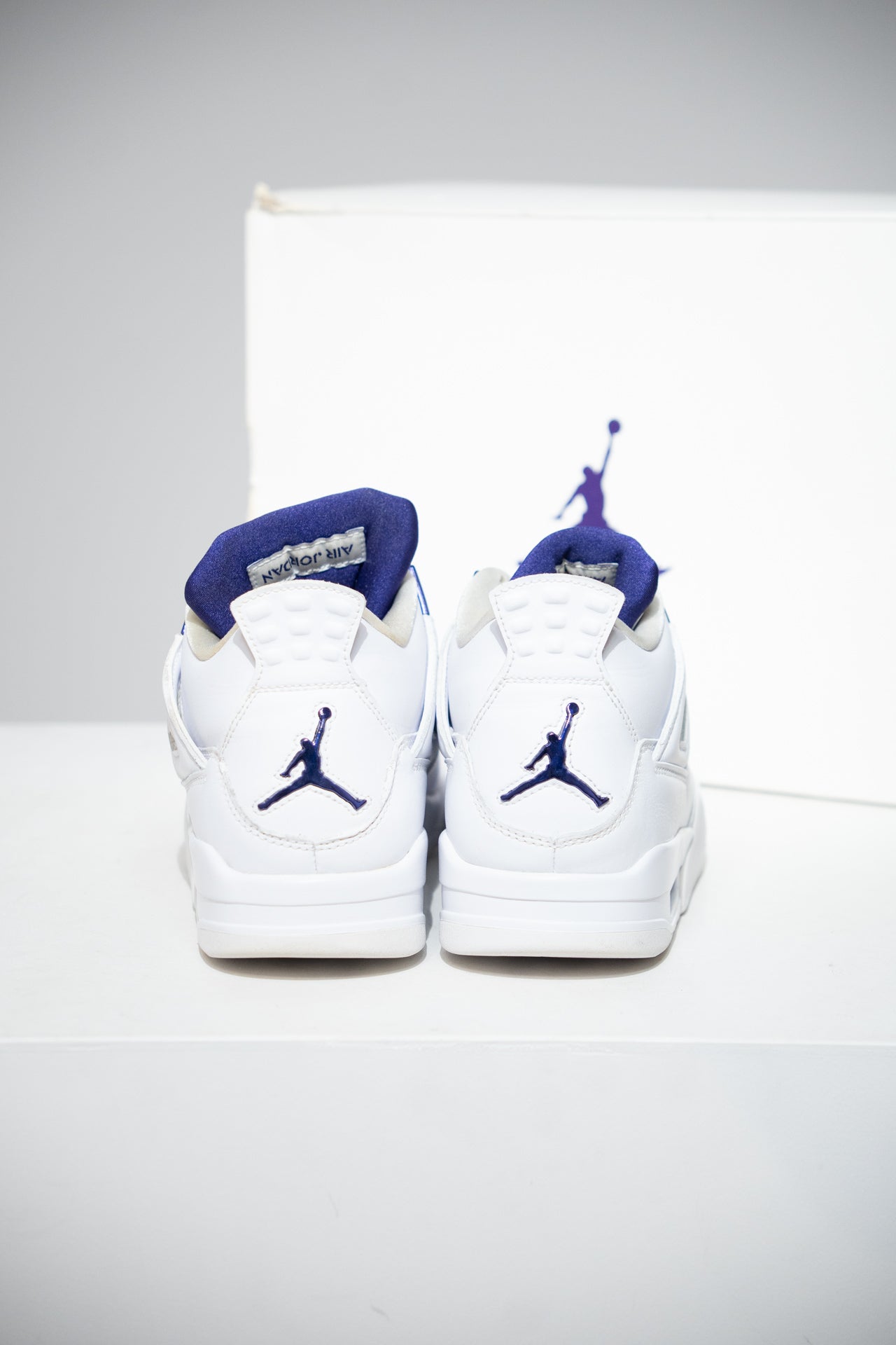 Jordan 4 Metallic Purple (Taille 43)