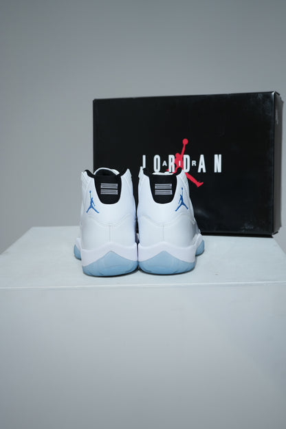 Jordan 11 Legend Blue (Taille 44)
